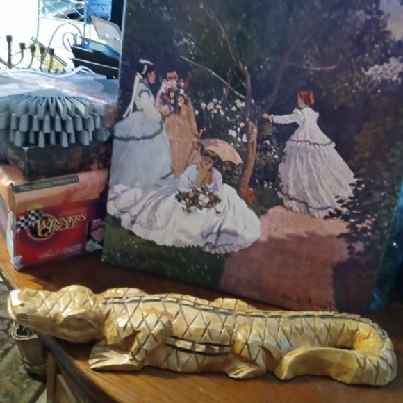 Hand Carved Wood Alligator Folk Art Primitive Cabin,VINTAGE,NICE GIFT.🐊 - Picture 2 of 12